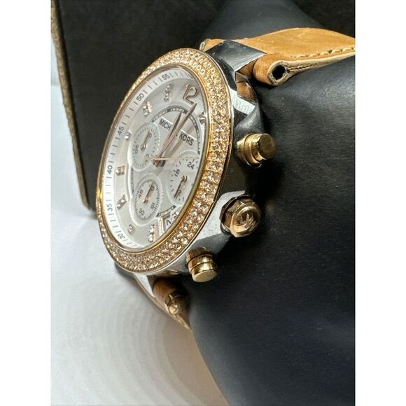 Michael Kors Parker MK5633 Women\'s Tan Leather Strap Analog Dial Watch JNA208